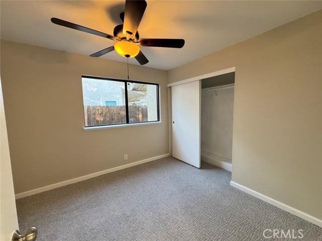 15012 Chuparosa, Victorville CA: https://media.crmls.org/medias/2d43e210-4289-421c-a3d9-ef4e5eb14307.jpg
