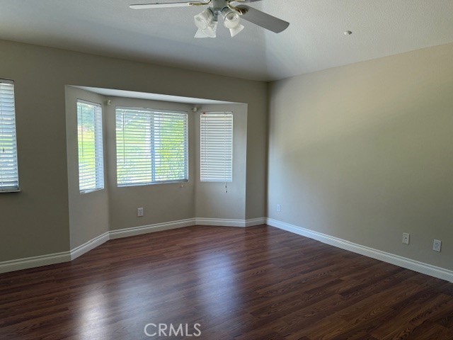 https://media.crmls.org/medias/2d44500d-4812-4490-890b-99dc4ca889d9.jpg?preset=X-Large
