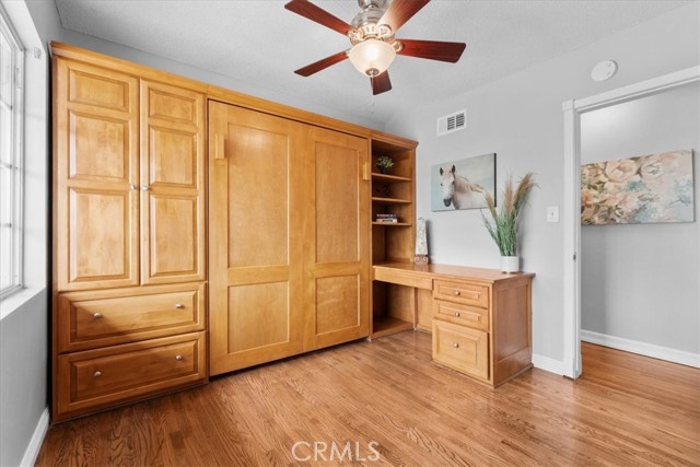 Detail Gallery Image 23 of 34 For 1366 E Louisa Ave, West Covina,  CA 91790 - 4 Beds | 2 Baths