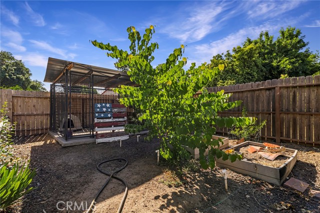 2382 Faber st, Durham CA: https://media.crmls.org/medias/2d4784e4-435e-414b-8675-e19b040bffc4.jpg