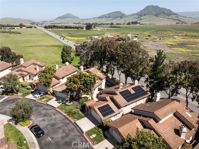 Detail Gallery Image 34 of 38 For 744 Clearview Ln, San Luis Obispo,  CA 93405 - 3 Beds | 3 Baths