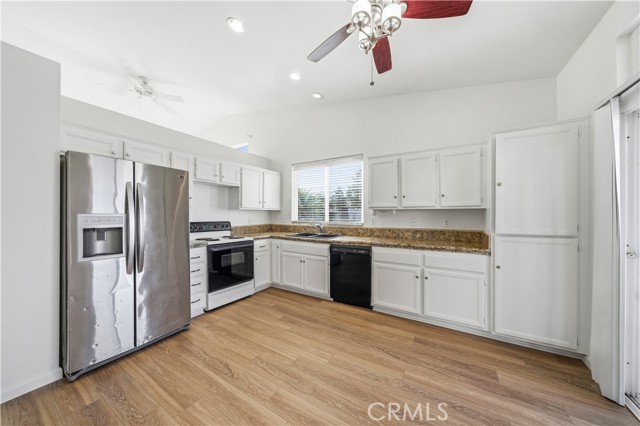 Detail Gallery Image 20 of 52 For 32594 Strigel Ct, Temecula,  CA 92592 - 4 Beds | 2 Baths