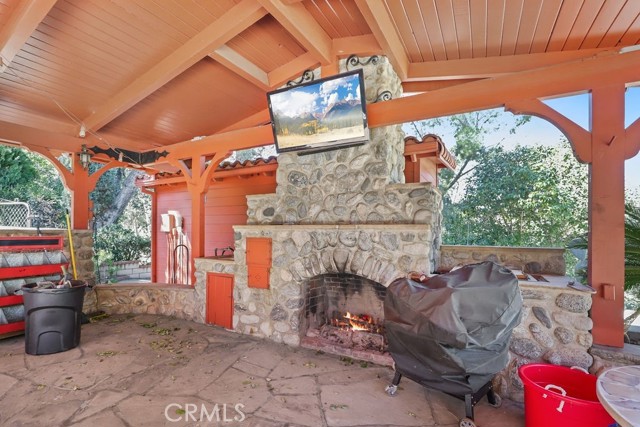 Detail Gallery Image 13 of 69 For 1804 Valle Vista, Redlands,  CA 92373 - 6 Beds | 4/1 Baths