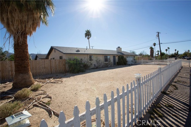 Detail Gallery Image 5 of 35 For 72489 Sunnyvale Dr, Twentynine Palms,  CA 92277 - 3 Beds | 2 Baths