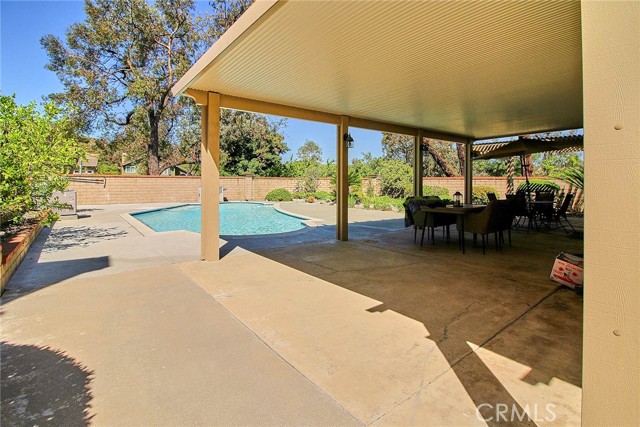 Detail Gallery Image 26 of 34 For 2253 Wandering Ridge Dr, Chino Hills,  CA 91709 - 4 Beds | 2/1 Baths