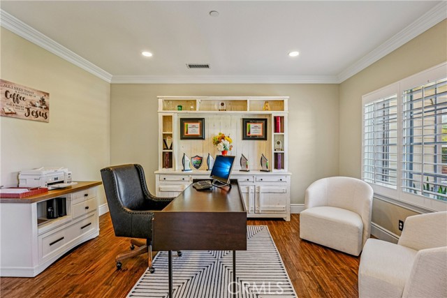 Detail Gallery Image 26 of 57 For 3931 Ashwood Circle, Corona,  CA 92881 - 4 Beds | 3/1 Baths