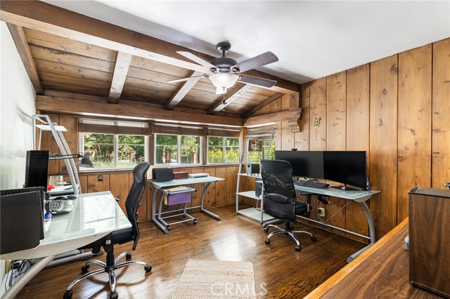 8841 White Oak Avenue, Sherwood Forest CA: https://media.crmls.org/medias/2d4bcdad-3a4c-4dc8-88c3-daa7199120c1.jpg