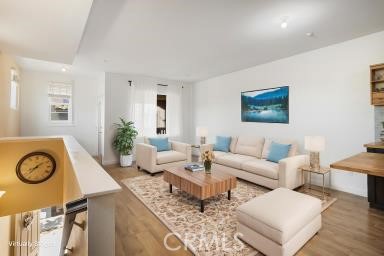 624 Corte Patio, Chula Vista CA: https://media.crmls.org/medias/2d4d8aeb-496c-4be4-9180-b7b6ebf03909.jpg