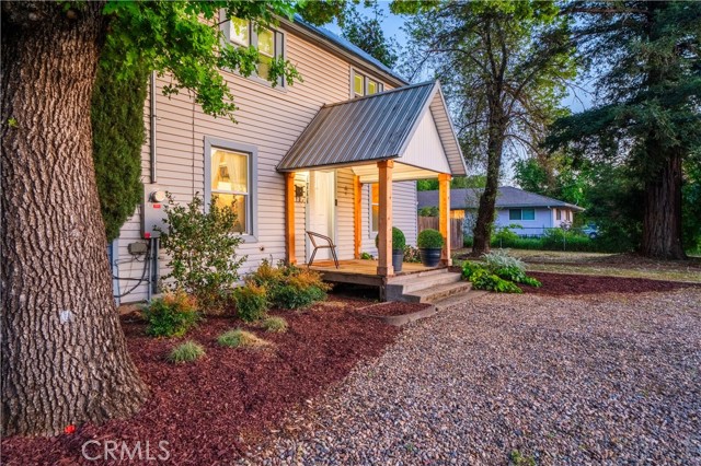 1711 Shasta Street, Anderson CA: https://media.crmls.org/medias/2d4dc624-a4ad-4850-83a1-52cdb7181849.jpg