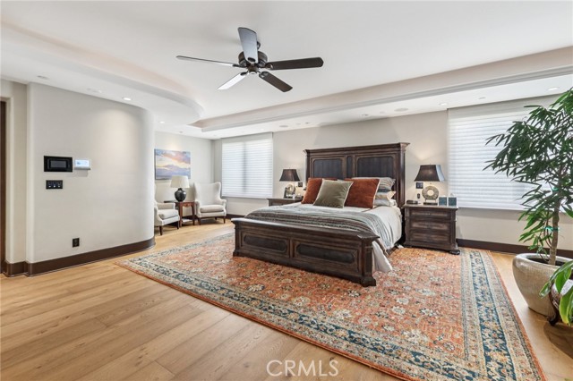 357 Coast S Boulevard, La Jolla CA: https://media.crmls.org/medias/2d4de0b4-6cc9-432c-ae1c-ce0fe32aab68.jpg