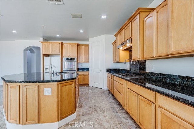 35050 Margo Road, Lake Elsinore CA: https://media.crmls.org/medias/2d4ded7e-88ea-4f0d-99f1-57b6b73aaead.jpg