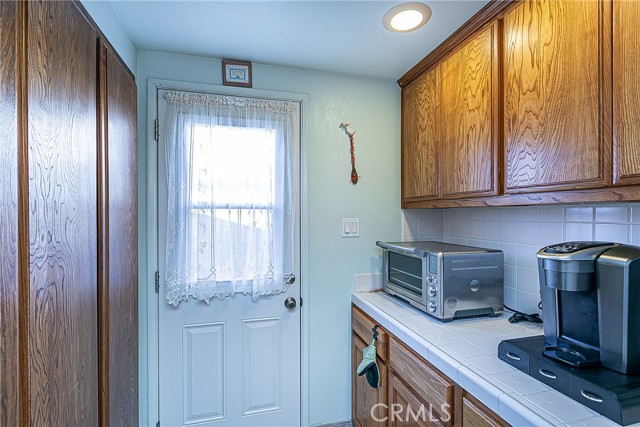 Detail Gallery Image 9 of 27 For 1012 Gardenia St, Lompoc,  CA 93436 - 3 Beds | 2/1 Baths