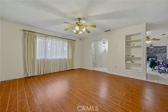 Detail Gallery Image 22 of 52 For 3447 La Jolla, Merced,  CA 95348 - 4 Beds | 2 Baths