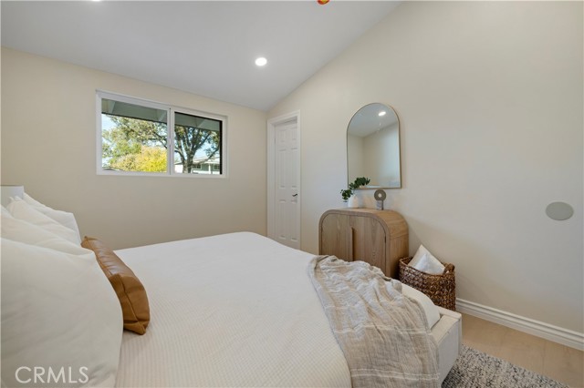 Detail Gallery Image 24 of 28 For 18640 Kimbrough St, Canyon Country,  CA 91351 - 3 Beds | 2 Baths