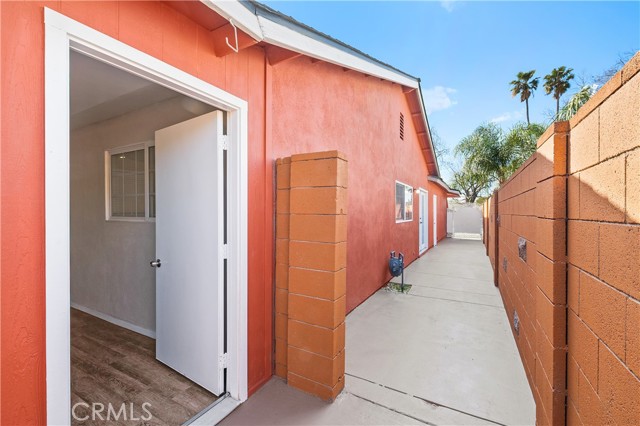 2090 Sycamore Drive, Simi Valley CA: https://media.crmls.org/medias/2d51dc45-c6e6-4ddf-9e24-7e729b046be1.jpg