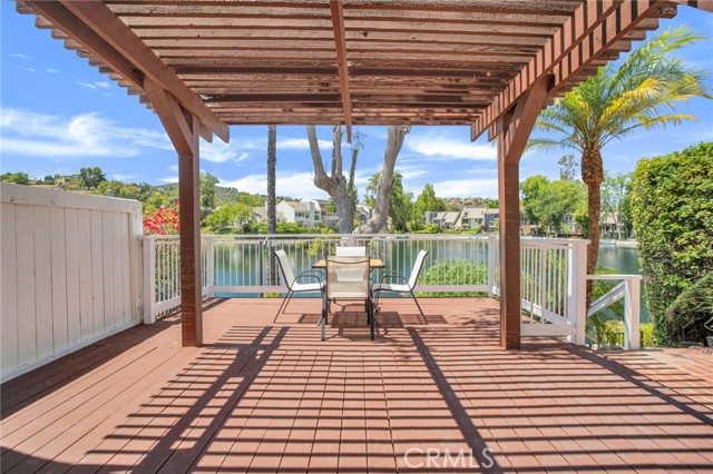 23310 Park Sorrento, Calabasas CA: https://media.crmls.org/medias/2d521cd3-517b-42d5-91b1-4106434fd8ab.jpg
