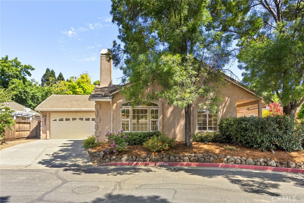 2694 Fairfield Commons