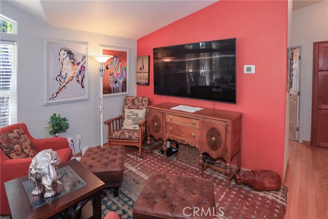 Detail Gallery Image 7 of 52 For 628 Los Angeles Ave, Sugarloaf,  CA 92386 - 3 Beds | 2 Baths
