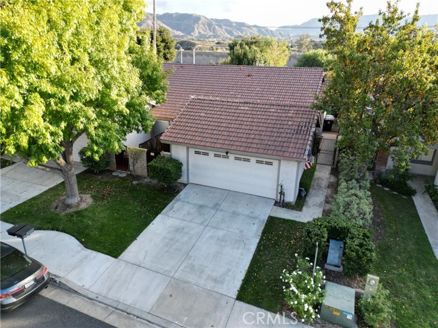15732 Rosehaven Ln, Canyon Country, CA 91387