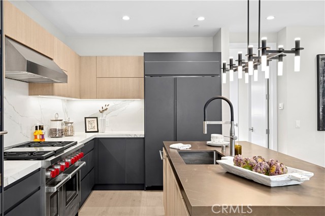 Detail Gallery Image 14 of 26 For 508 1/2 Acacia, Corona Del Mar,  CA 92625 - 2 Beds | 2/1 Baths