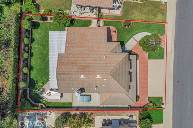 21212 Valleyview Drive, Walnut CA: https://media.crmls.org/medias/2d52c6d2-13af-4f98-95cb-a79cb1499aac.jpg