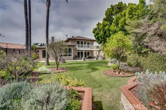 Detail Gallery Image 28 of 56 For 6561 Sabbicas Cir, Huntington Beach,  CA 92647 - 4 Beds | 3 Baths