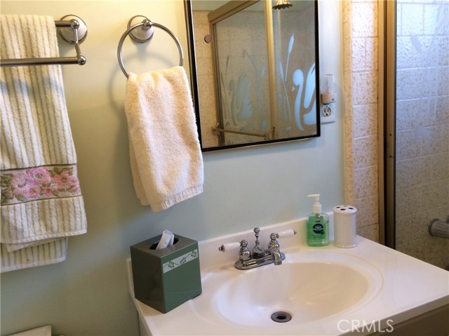 326 Prospect Avenue, Redondo Beach, California 90277, 4 Bedrooms Bedrooms, ,1 BathroomBathrooms,Residential,Sold,Prospect,SB17001248