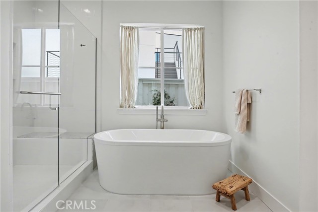 Image 21 of 57 For 1454 Hansen Lane