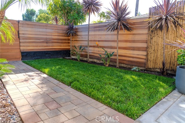 Detail Gallery Image 3 of 38 For 21865 Jinetes, Mission Viejo,  CA 92691 - 4 Beds | 3 Baths