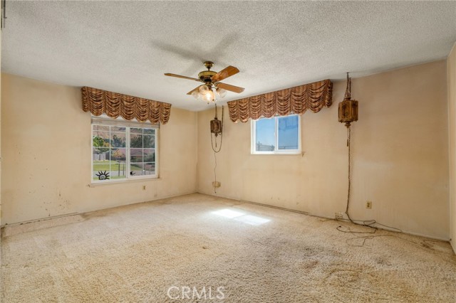 Detail Gallery Image 29 of 43 For 7635 Lakeside Dr, Jurupa Valley,  CA 92509 - 4 Beds | 2/1 Baths