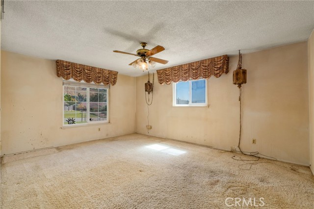 Detail Gallery Image 29 of 43 For 7635 Lakeside Dr, Jurupa Valley,  CA 92509 - 4 Beds | 2/1 Baths