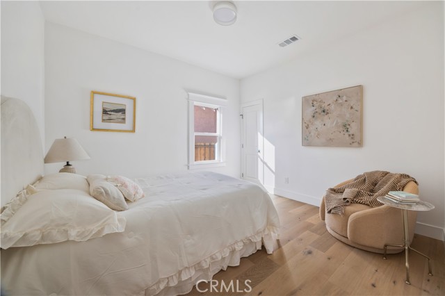 Detail Gallery Image 17 of 25 For 5670 Hub St, Los Angeles,  CA 90042 - 4 Beds | 2 Baths