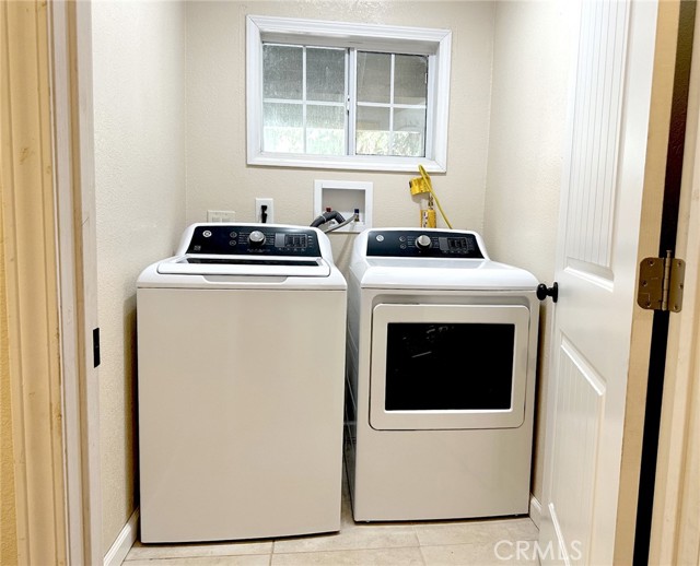 251 Oak, Lake Arrowhead, CA 92352