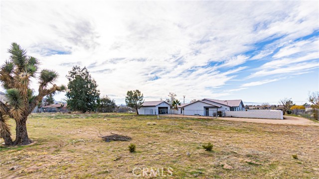 Detail Gallery Image 46 of 49 For 9515 Juniper, Apple Valley,  CA 92308 - 6 Beds | 4/1 Baths