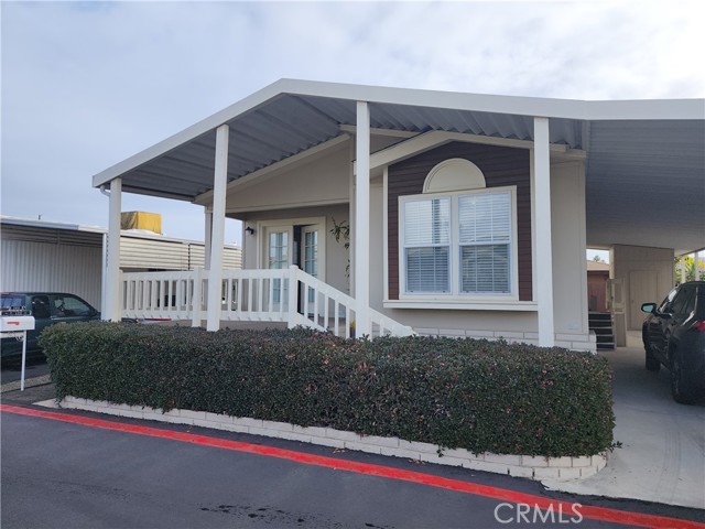 MLS# OC22261159