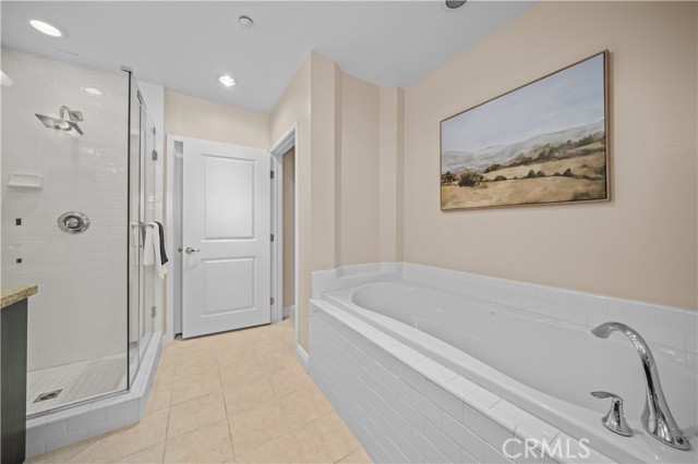 Detail Gallery Image 11 of 24 For 21 Gramercy #321,  Irvine,  CA 92612 - 2 Beds | 2 Baths