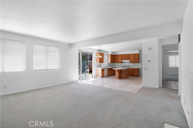 Detail Gallery Image 32 of 40 For 842 W Orange Heights Ln, Corona,  CA 92882 - 5 Beds | 2/1 Baths