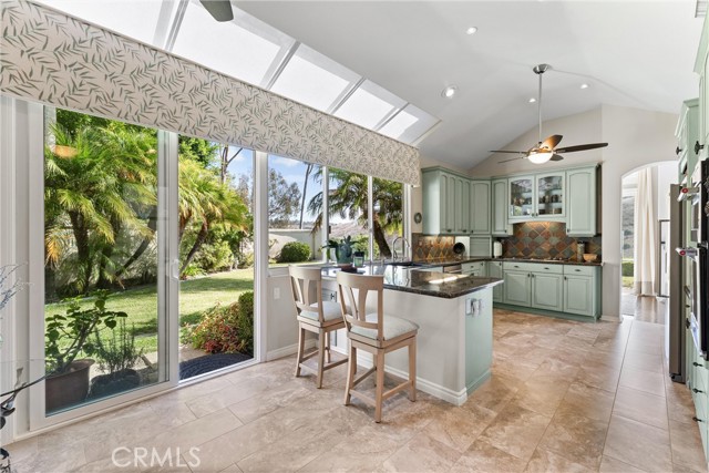 Detail Gallery Image 14 of 48 For 68 Siena, Laguna Niguel,  CA 92677 - 3 Beds | 2/1 Baths