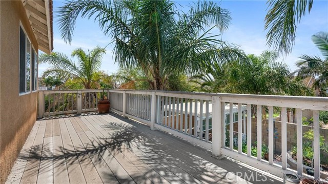 Image 42 of 65 For 13726 Kiwi Avenue