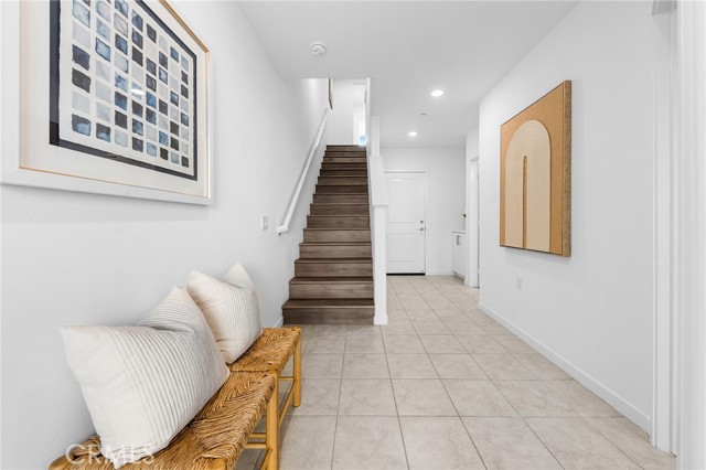 Detail Gallery Image 9 of 59 For 684 Panorama, La Puente,  CA 91744 - 3 Beds | 3/1 Baths