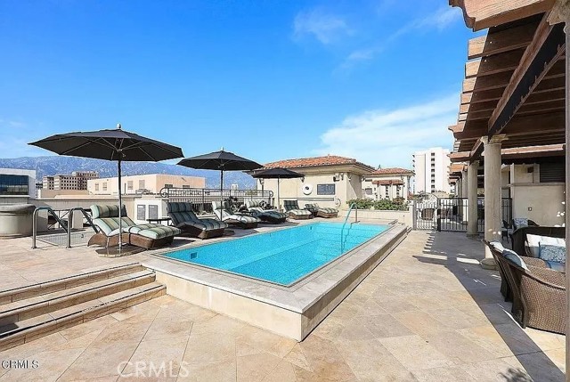 Detail Gallery Image 25 of 30 For 155 Cordova, Pasadena,  CA 91105 - 2 Beds | 2 Baths