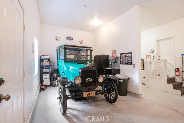 Detail Gallery Image 68 of 75 For 42425 Bear Loop, Big Bear Lake,  CA 92314 - 3 Beds | 3/1 Baths