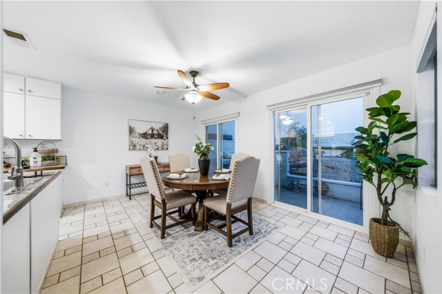 30846 Early Round Drive, Canyon Lake CA: https://media.crmls.org/medias/2d595570-6b00-4638-8ab1-ff2945ace595.jpg