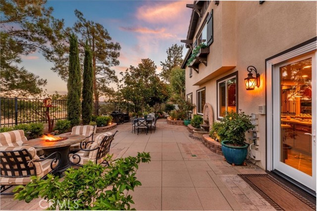 30807 Hillcrest Drive, Temecula CA: https://media.crmls.org/medias/2d597976-f98e-47fe-ac4c-3c26e21ec8fa.jpg
