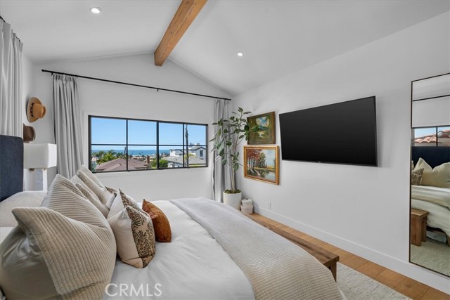 Detail Gallery Image 23 of 58 For 554 S Helberta Ave, Redondo Beach,  CA 90277 - 4 Beds | 3/1 Baths