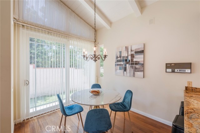30243 Avenida Selecta, Rancho Palos Verdes CA: https://media.crmls.org/medias/2d599092-9969-4616-a080-f15a2b5844ab.jpg