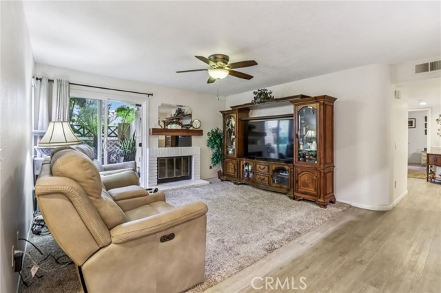 Detail Gallery Image 6 of 27 For 795 Brookstone Rd #102,  Chula Vista,  CA 91913 - 3 Beds | 2 Baths