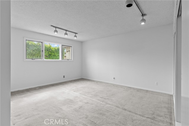 12319 Aneta Street, Culver City CA: https://media.crmls.org/medias/2d59d2dd-b359-4ae1-83d6-41c477ca581e.jpg