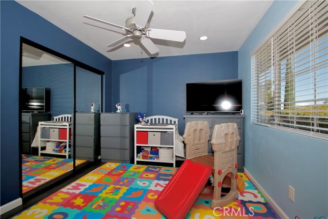 7390 Victoria Ave, Yucca Valley, CA 92284 photo 24