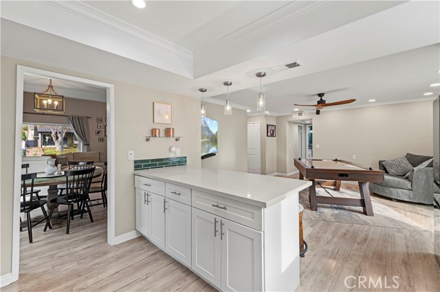 Detail Gallery Image 13 of 49 For 28972 Lotusgarden, Canyon Country,  CA 91387 - 4 Beds | 3 Baths